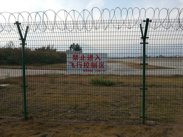 刺绳护栏网