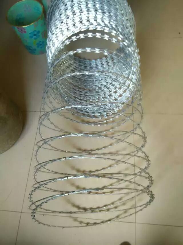 刀片刺绳
