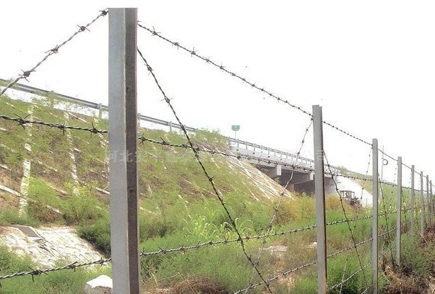高速公路护栏