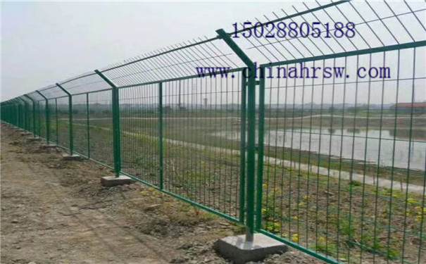 护栏网